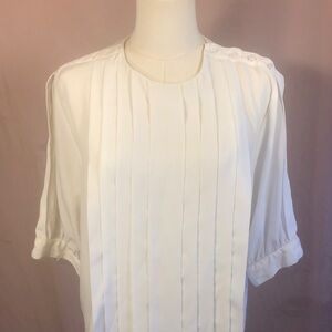 Vintage 80’s Women's White Pleated Button-Shoulder Blouse Size Medium Large